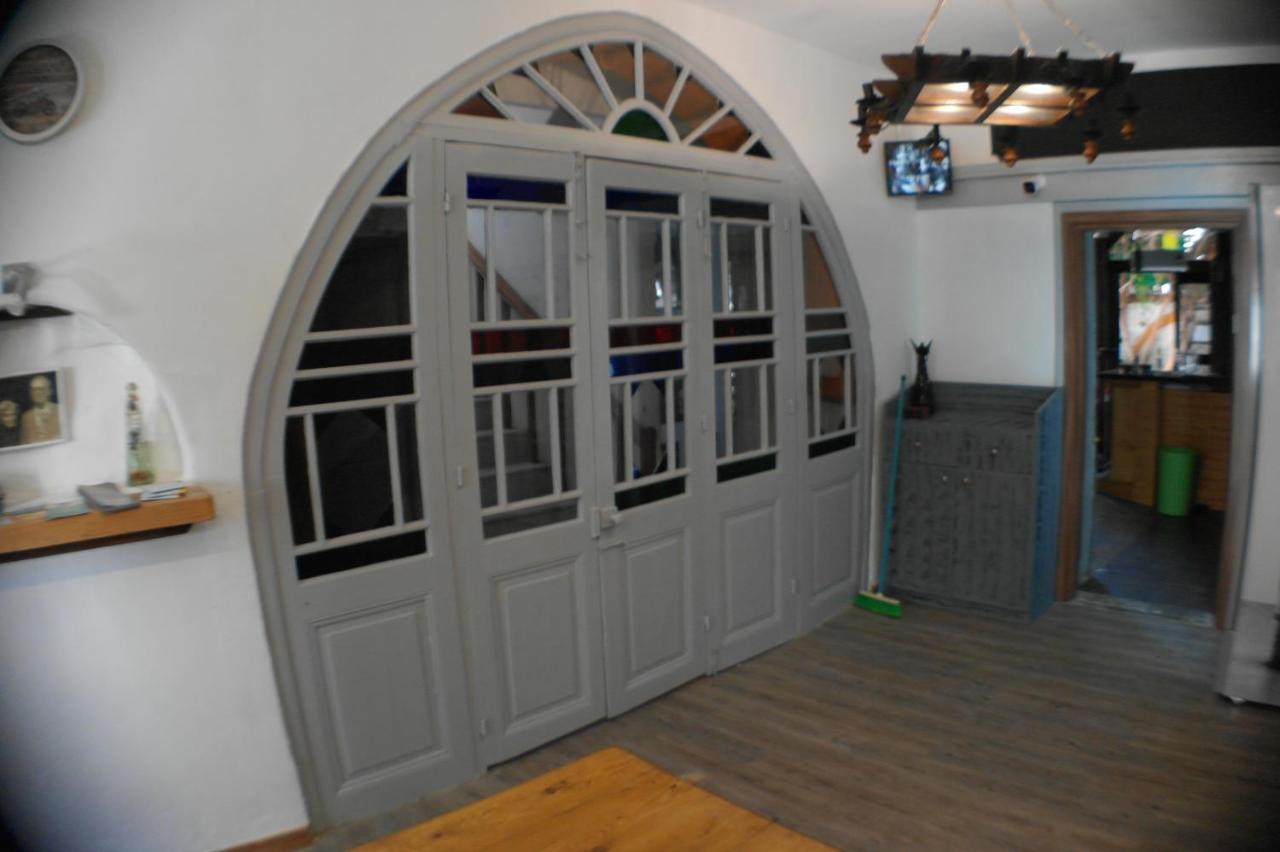 Harrys Inn Guesthouse Lárnaka Eksteriør bilde