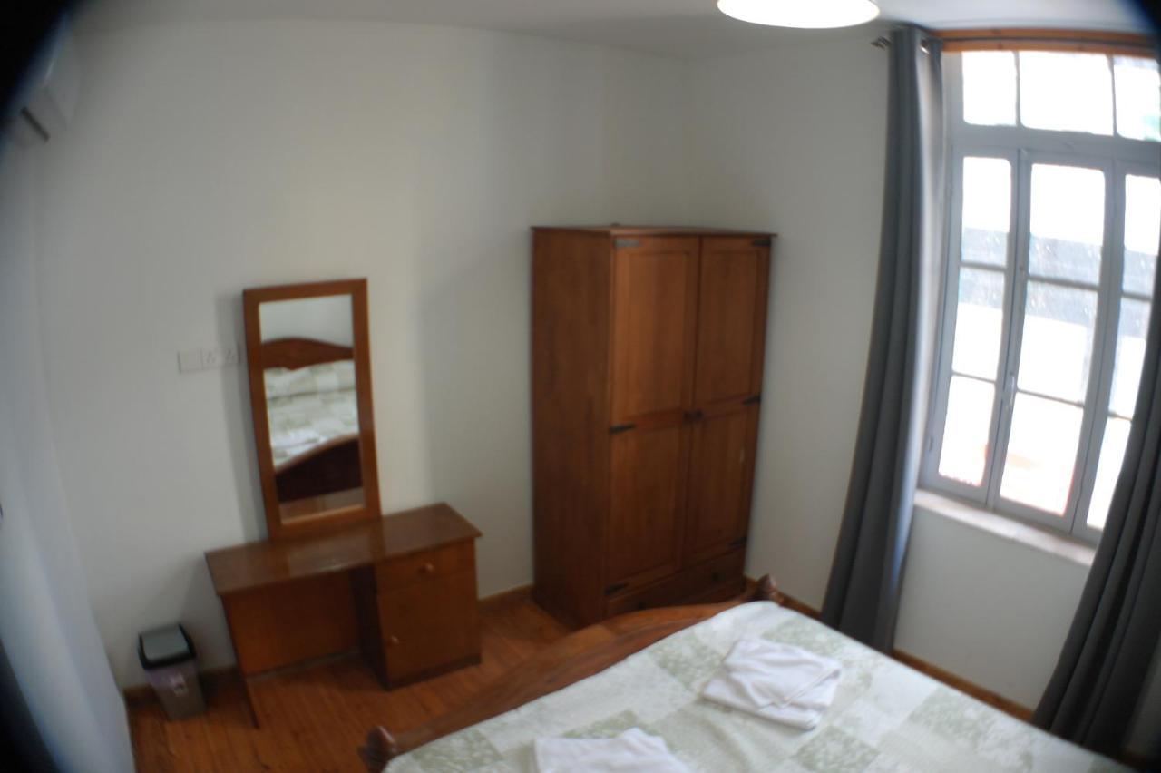 Harrys Inn Guesthouse Lárnaka Eksteriør bilde